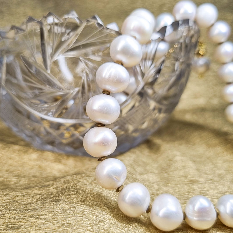 Vėrinys su gėlavandeniais perlais